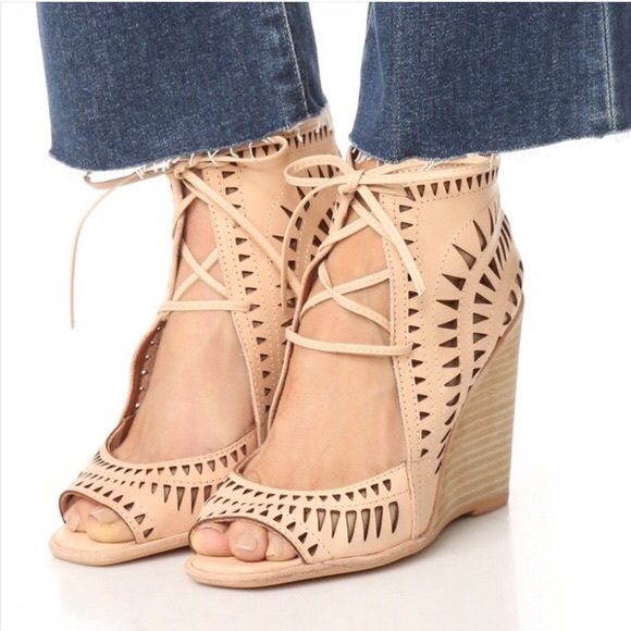 Jeffery Campbell laser cut tan wedges. SIZE: 6.5 - Picture 2 of 6